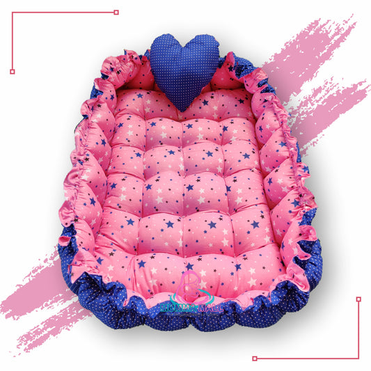 Rectangle baby tub bed with a heart pillow (Pink and Blue)