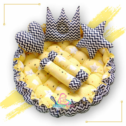 Round baby tub bed with blanket and set of 5 pillows as neck support, side support and toy (Yellow and Black)